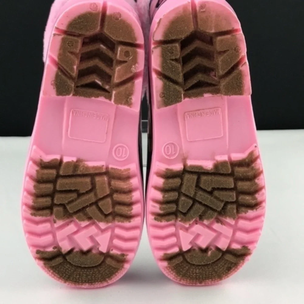 Carter’s - Boots, Hearts/pink fur. SZ: 10 Toddler. NWT.
